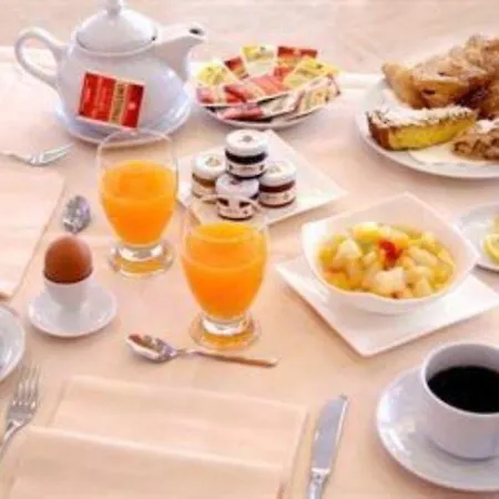 Hotell Executive Meeting & Events 4*