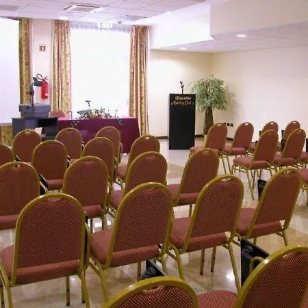 Executive Meeting & Events אודינה