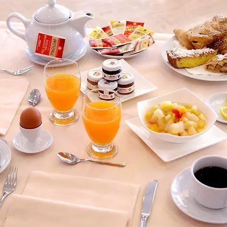Executive Meeting & Events Hotel