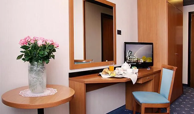 Executive Meeting & Events 4*