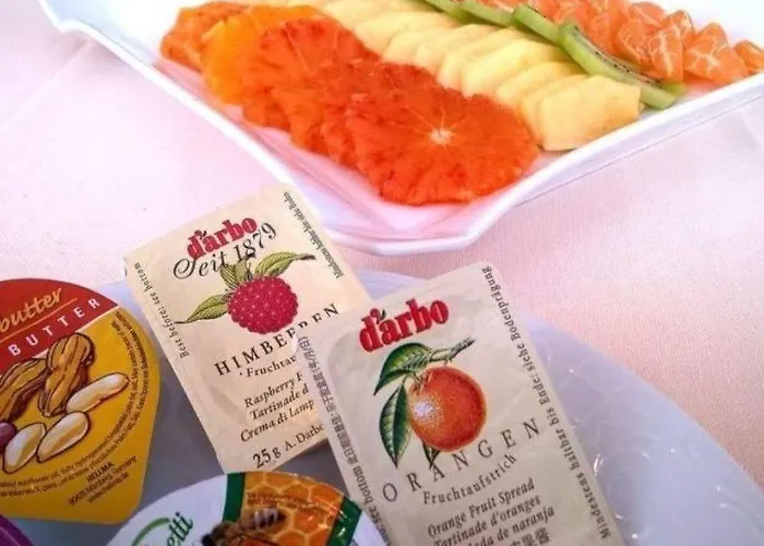 Hotel Executive Meeting & Events 4*