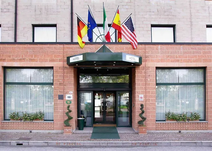 Szálloda Executive Meeting & Events Udine