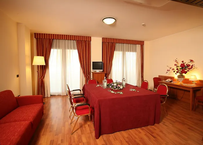 Szálloda Executive Meeting & Events 4*